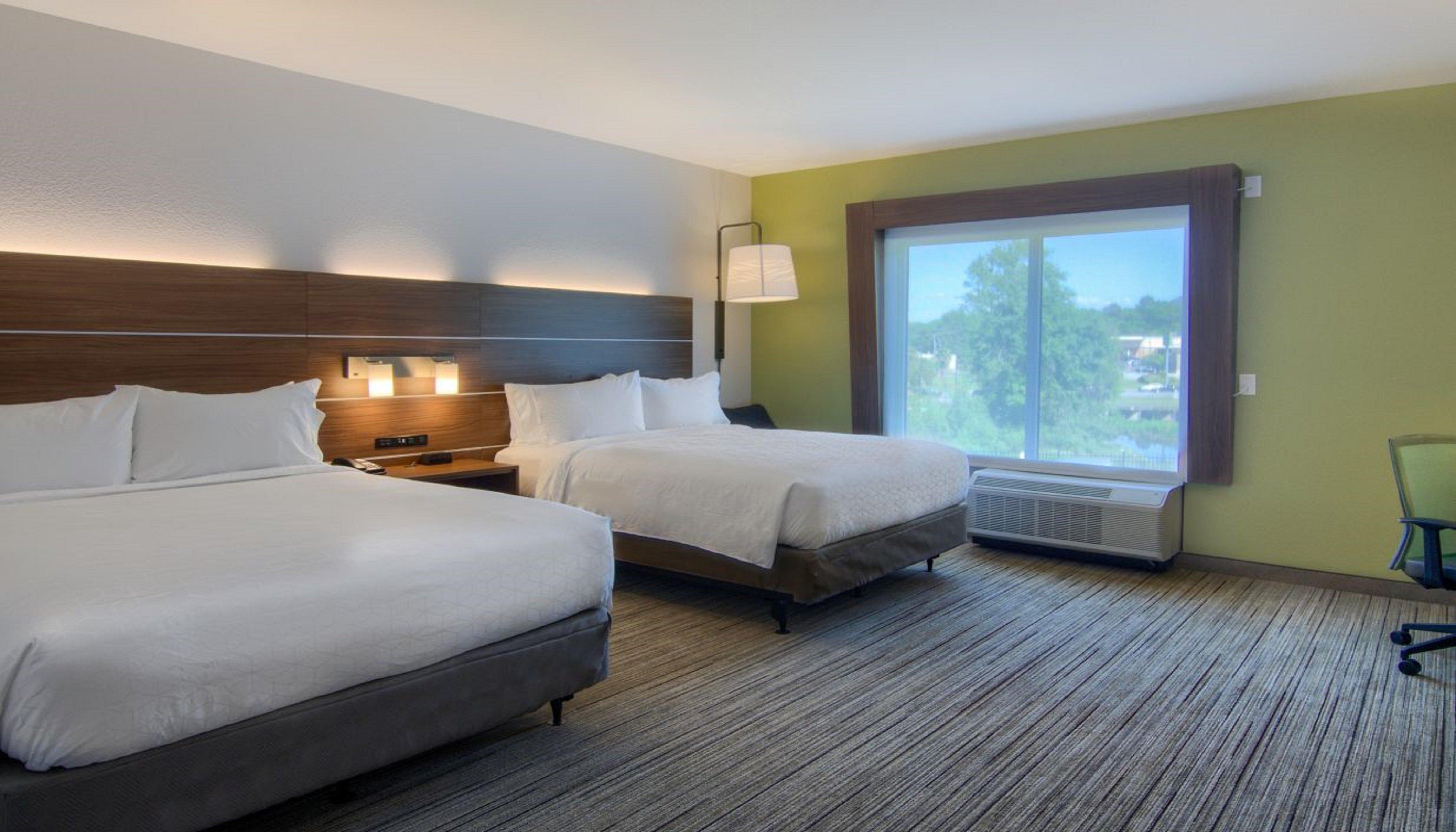 Holiday Inn Express & Suites Quincy I-10 By Ihg Eksteriør bilde